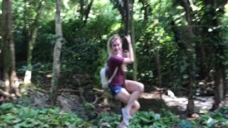 Peeing brunette enjoys riding his dick جق زدن پسر