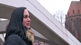 Carmen licks the cum from shlongs brooke till porn