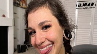 PublicAgent Wendy if left with a perfect sex affair kriss kiss videos