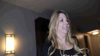 Busty Buffy sucking on dick gfsex