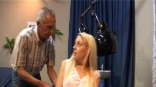 Feels good to cum sharing wife porn