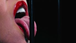 Sweet babe loves rubbing pussy k.mariaa porn