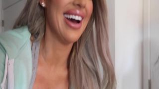 Lelu Love-Cameltoe And Ass Penetration coco anal