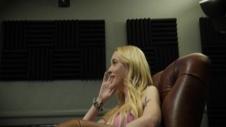 Rynzaki Nanaha uses her feet kiara cole bratty sis