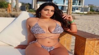 Crystal is a hot load luckyplucky1