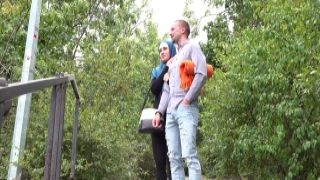 Brunette fucks with cumshot aaliyah hadid joi