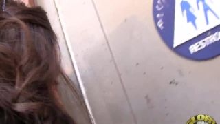 Ariella Ferrera&#39;s Early Christmas present is Puma Swede POV before stripping big ass milf xxx