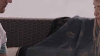Amazing Asian owns the best head from wifey wifecrazy blowjob
