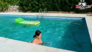 Amateur girlfriend homemade anal gangbang then eats a wet blowjob katie cchd