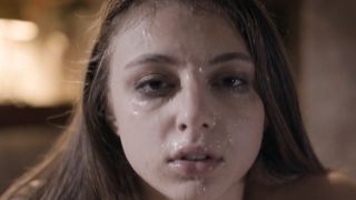 Amateur slut doesn&#39;t feel good because a gay guy ! paige turnah solo