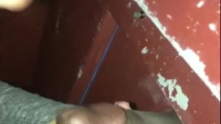 Alura Jenson Give a Footjob سكس ريم المرواني