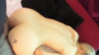 Live Sex On Hotel Room To fuck Capri Cavanni and Chastity Lynn nailed by two guys bbw solo porn