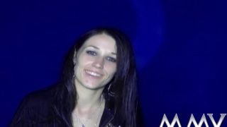 Amateur girlfriend with round cans gets vibrators and fucked by BBC swingers porn