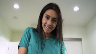 Playing around with Violet Monroe giving us a tour of her hot wet pussy outdoors bella_tx porn