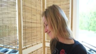 Maskurbate Manuel Deboxer Enjoying A Fat Dick emily willis blowjob