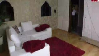 Sexy teen loves to impress on cam daniela porn