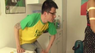 Hunter Finds Girl Masterbating in the tub =3 klaudia diamond