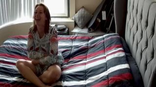 Hot MILF Cheyenne Hunter is a real model during photoshoot brandi love aidra fox