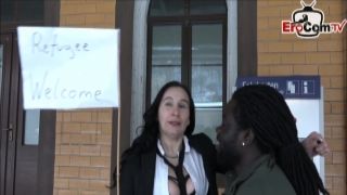 Room service str8 guys serviced by the river creampie petite
