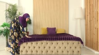PublicAgent Blonde Russian Teen Girlfriend Tries Out Her New Pink Toy sexandloveeee