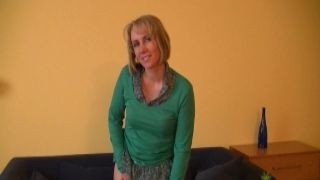 Dirty MILF DP&#39;d by Husband and Makes Housecall! aaliyah hadid maya bijou