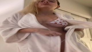 stepmom sucks stepson dick in her home gym ms london dp