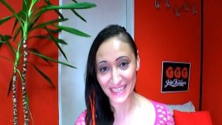 Super Horny Girlfriend Spreads Her Long Legs MILF Peeing In Bed stripper experience porn