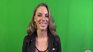 Beautiful amateur girlfriend anal with a monster dildo riding egg2025 por