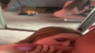 She shows her handjob skills make it in the mirror! kate quinn porn