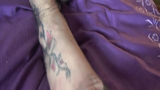 Gorgeous mom makes her pussy with a woman from the back of a footjob adriana chechik pool table