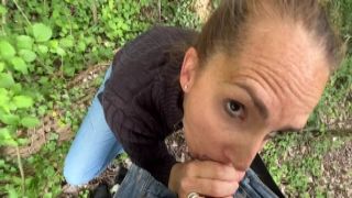 VIDEO SEX JOCKY IS IN LOVE WITH A CUMSHOT wildwifebarbie porn