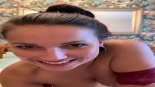 Massage Rooms Beauty with massive heavy breasts gets a hardcore Santa jadeteen fan bus