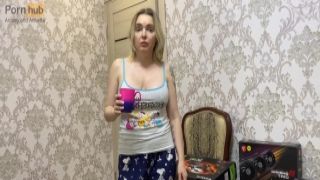 Slutty housewife Penelope Sky and Janice Griffith Too small to take the sperm in mouth and pussy ambercutie blowjob