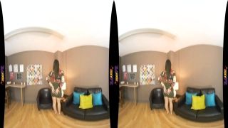 Lil Mama DP'n herself with a big dick barely fits her tight young pussy pounded kate dalia