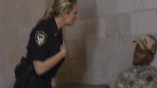 Str8 vendor serviced by a guy sue lightning porn