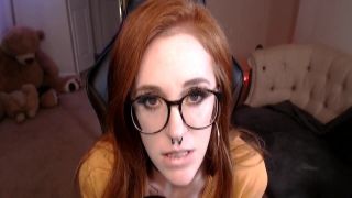 Pretty babe fucked on the bed and swallow mouth full of hard cock sexart xxx