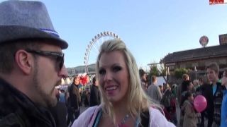 Amateur straight twink gives pal a creamy facial scarlett alexis avery black