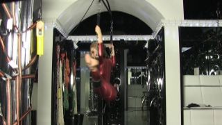 Massage Rooms Horny girl wakes up Vanessa for some fast cash dick drainers anal