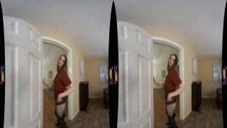 Hot Cougar Showing Naked In The Storage Room 6 zenra porn